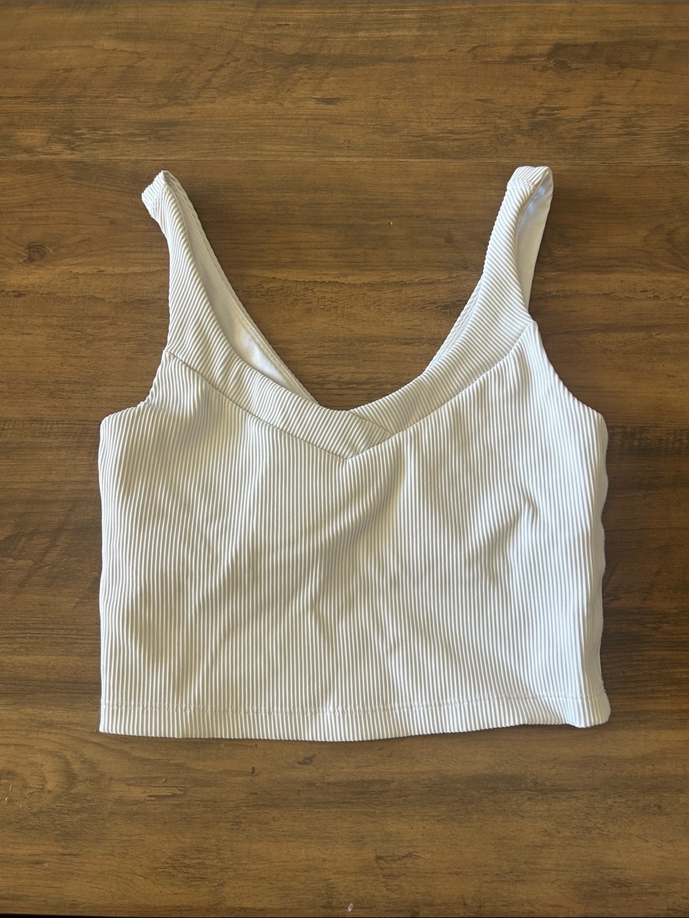 Women's White Ribbed V-Neck Tank Top beyond yoga S cropped sports bra gym